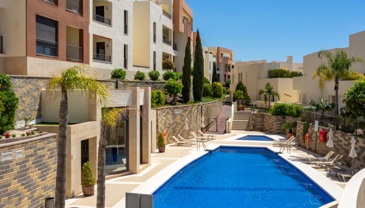Foto 1 - Apartamento de 2 habitaciones en Marbella con piscina y vistas al mar