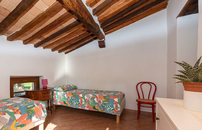 Casa de 3 quartos em Montieri com piscina privada e jardim - Foto 25