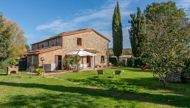 3 bedroom House in Montieri with private pool and garden - Photo 2