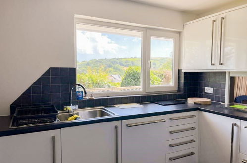 Photo 10 - 3 bedroom House in St Austell with garden and sea view
