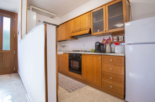 Foto 7 - Apartment mit 2 Schlafzimmern in San Vito Chietino mit garten