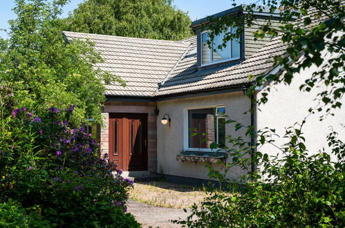 Foto 6 - Haus mit 4 Schlafzimmern in Inverness-Shire mit garten und blick auf die berge