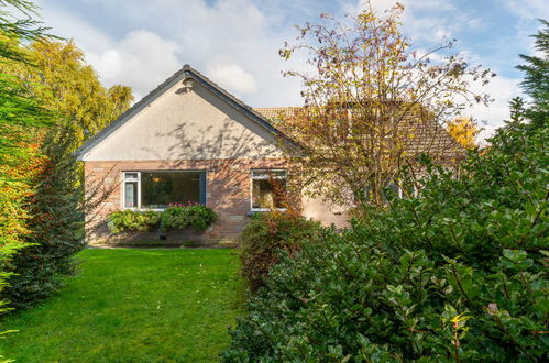 Photo 7 - 4 bedroom House in Inverness-Shire with garden and hot tub