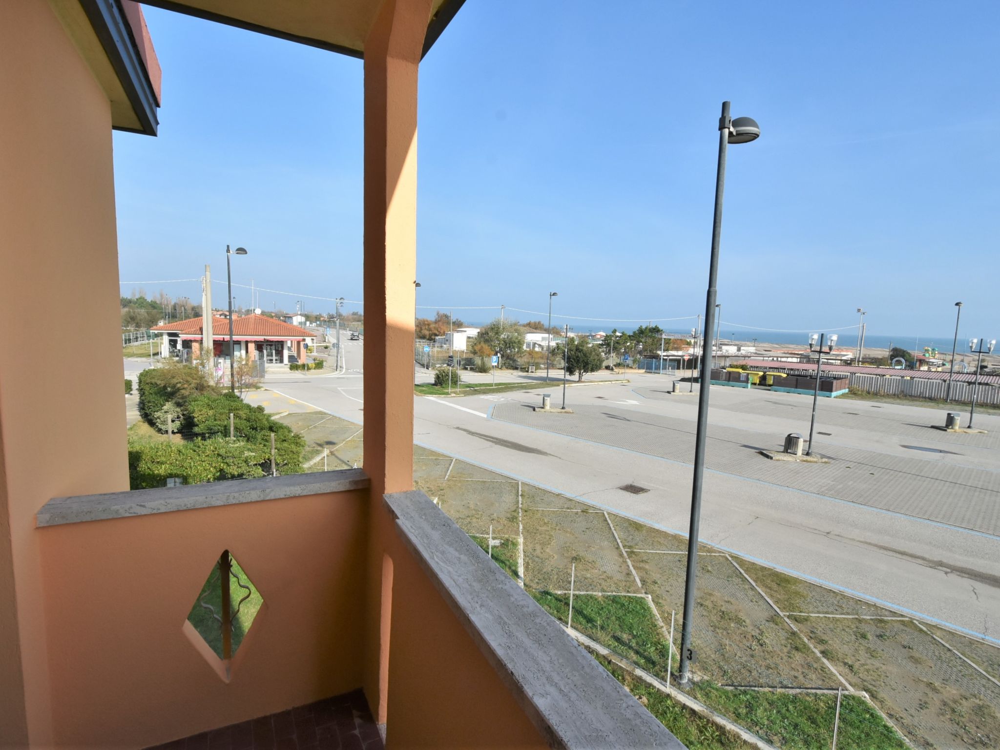 Photo 16 - 1 bedroom Apartment in Rosolina with garden and sea view