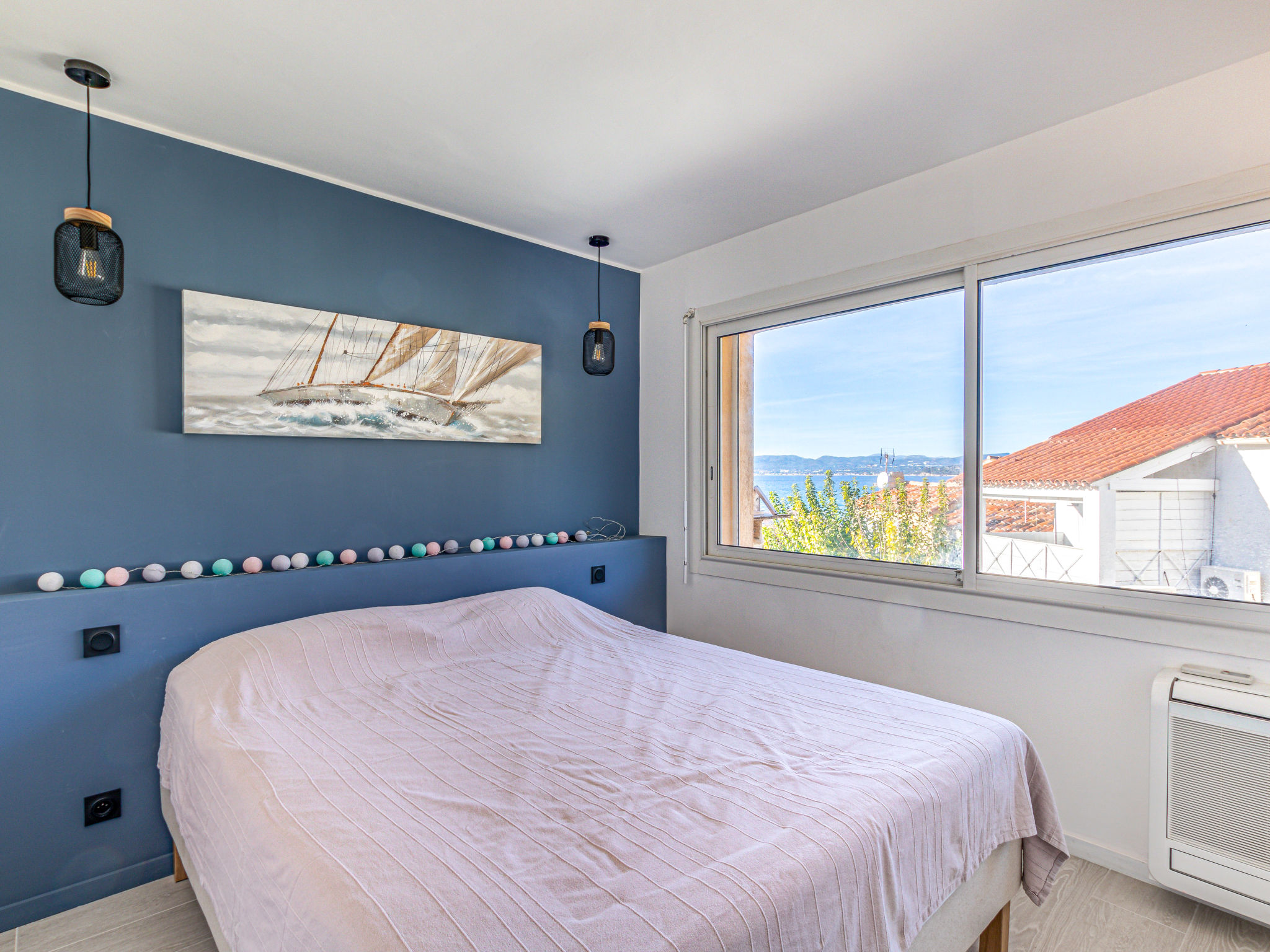 Foto 8 - Haus mit 2 Schlafzimmern in Saint-Cyr-sur-Mer mit terrasse und blick aufs meer
