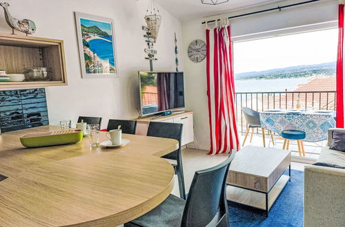 Foto 5 - Casa con 2 camere da letto a Saint-Cyr-sur-Mer con terrazza