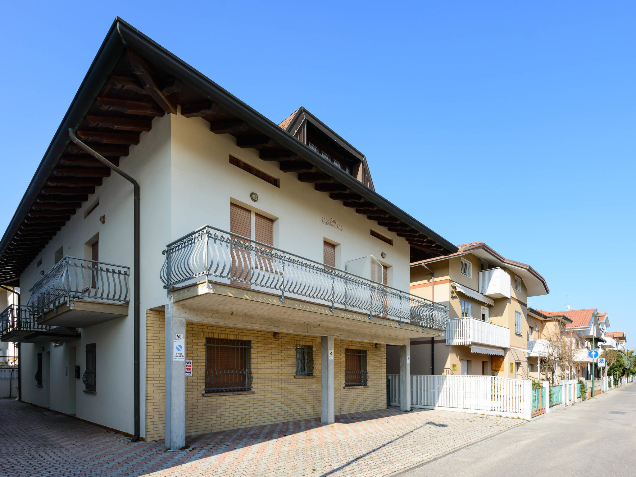 Photo 1 - 1 bedroom Apartment in Lignano Sabbiadoro with terrace and sea view
