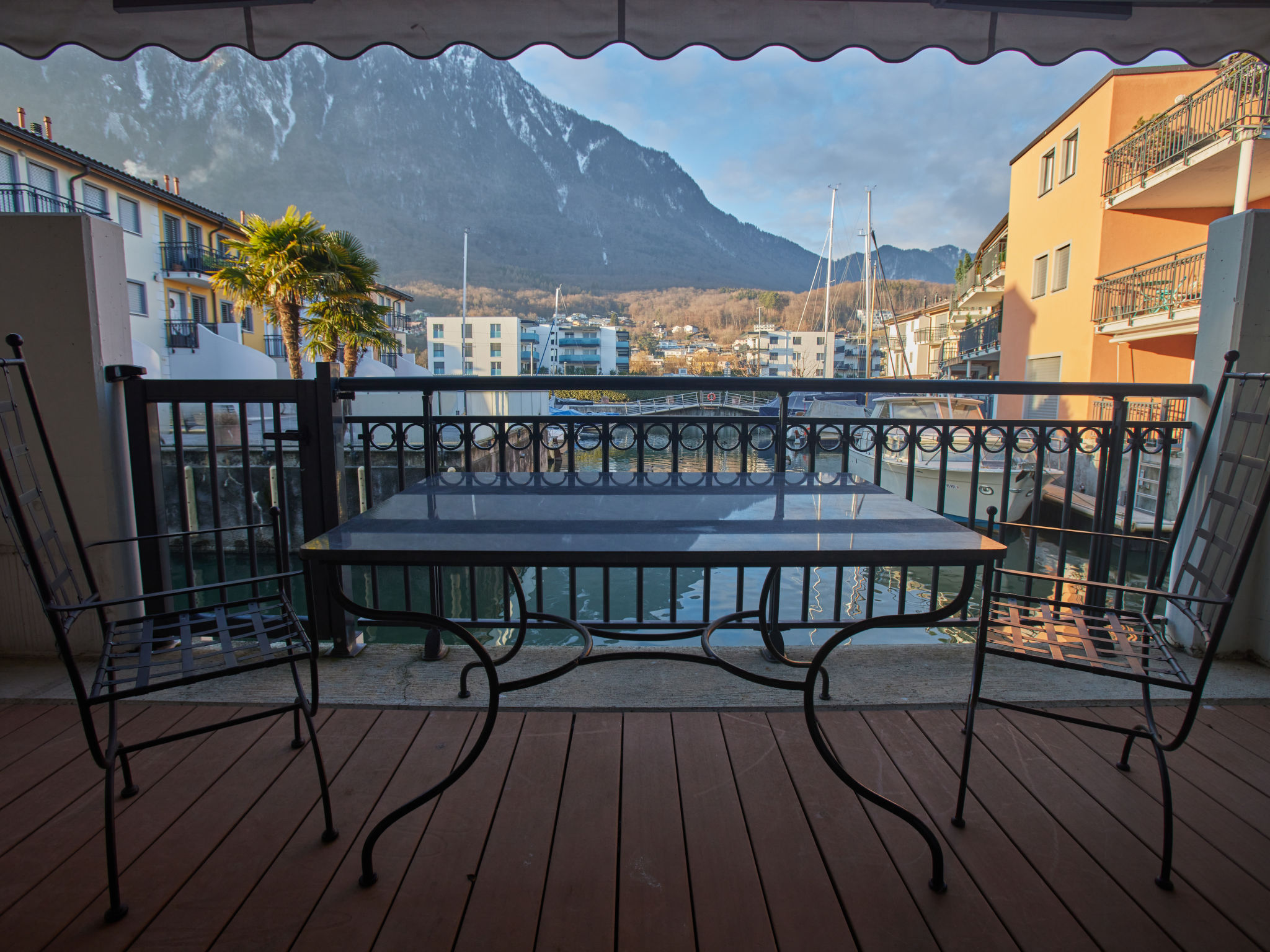 Foto 15 - Apartamento de 2 quartos em Port-Valais com terraço e vista para a montanha