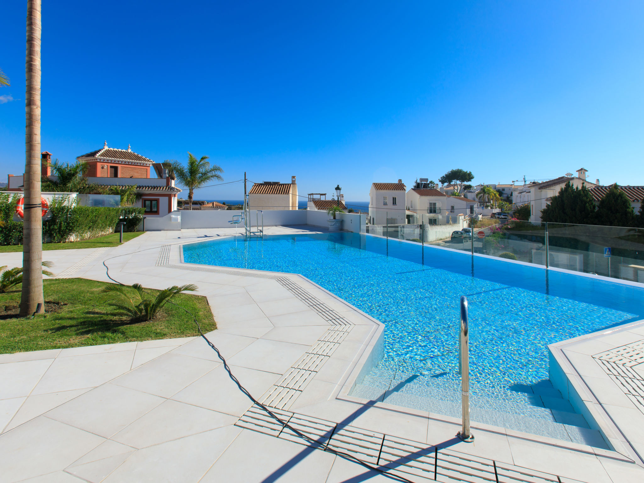 Foto 28 - Casa con 3 camere da letto a Nerja con piscina privata e giardino