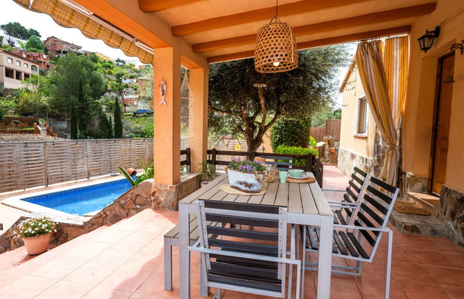 Casa de 4 quartos em Castellet i la Gornal com piscina privada e terraço - Foto 27