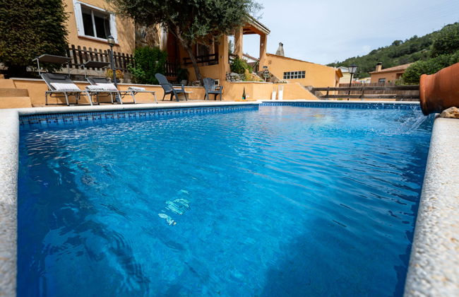 Casa de 4 quartos em Castellet i la Gornal com piscina privada e terraço - Foto 37