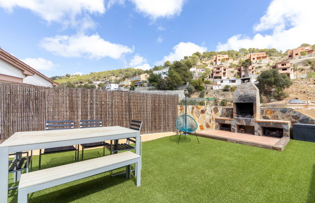 Casa de 4 quartos em Castellet i la Gornal com piscina privada e terraço - Foto 32