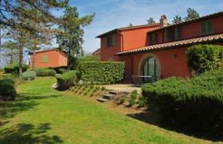 Photo 3 - Maison de 3 chambres à Trequanda avec piscine et jardin