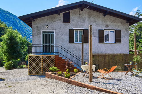 Photo 28 - Appartement de 2 chambres à Colico avec jardin et vues sur la montagne