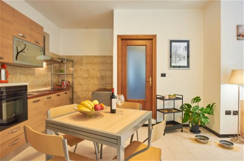 Photo 9 - Appartement de 2 chambres à Colico avec jardin et vues sur la montagne