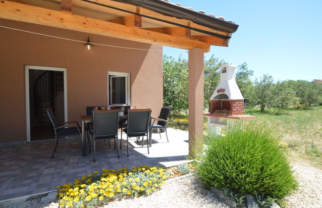 Casa de 3 quartos em Pakoštane com jardim e terraço - Foto 28