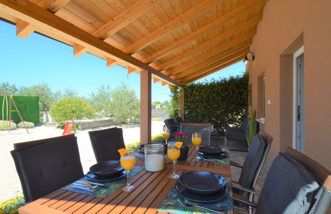 Casa de 3 quartos em Pakoštane com jardim e terraço - Foto 2