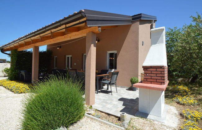 Casa de 3 quartos em Pakoštane com jardim e terraço - Foto 8