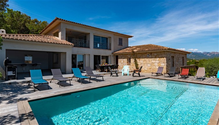 Foto 1 - Casa de 4 quartos em Zonza com piscina privada e vistas do mar