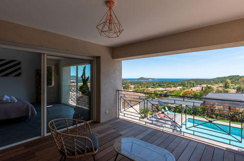 Photo 23 - Maison de 4 chambres à Zonza avec piscine privée et vues à la mer