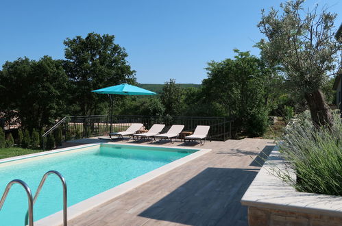 Photo 3 - Maison de 2 chambres à Labin avec piscine privée et jardin