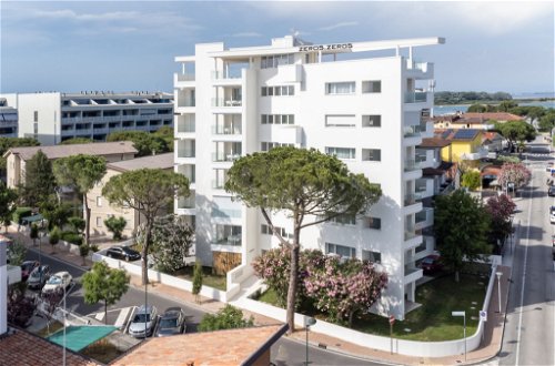 Foto 1 - Apartamento de 2 habitaciones en Lignano Sabbiadoro con vistas al mar