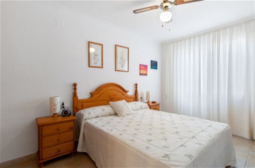 Foto 4 - Appartamento con 3 camere da letto a Santa Pola con piscina e vista mare