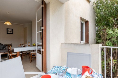 Foto 16 - Apartamento de 1 quarto em Saint-Cyr-sur-Mer com terraço e vistas do mar