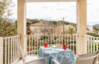 Foto 1 - Apartamento de 1 habitación en Saint-Cyr-sur-Mer con jardín y terraza