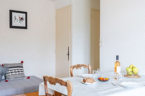 Foto 5 - Apartamento de 1 habitación en Saint-Cyr-sur-Mer con terraza y vistas al mar