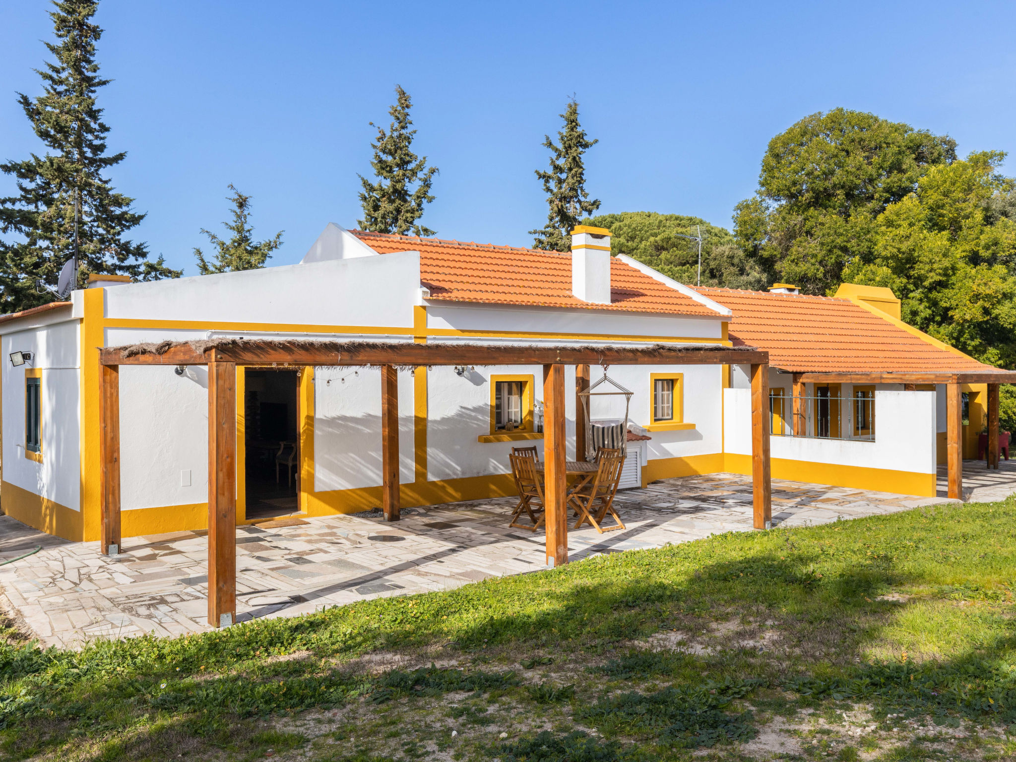 Foto 2 - Casa de 2 quartos em Alcácer do Sal com piscina e terraço