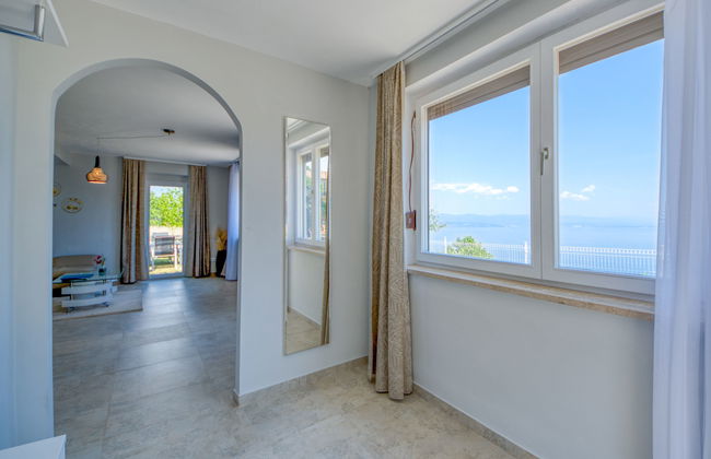 Apartamento de 3 quartos em Lovran com piscina e jardim - Foto 8