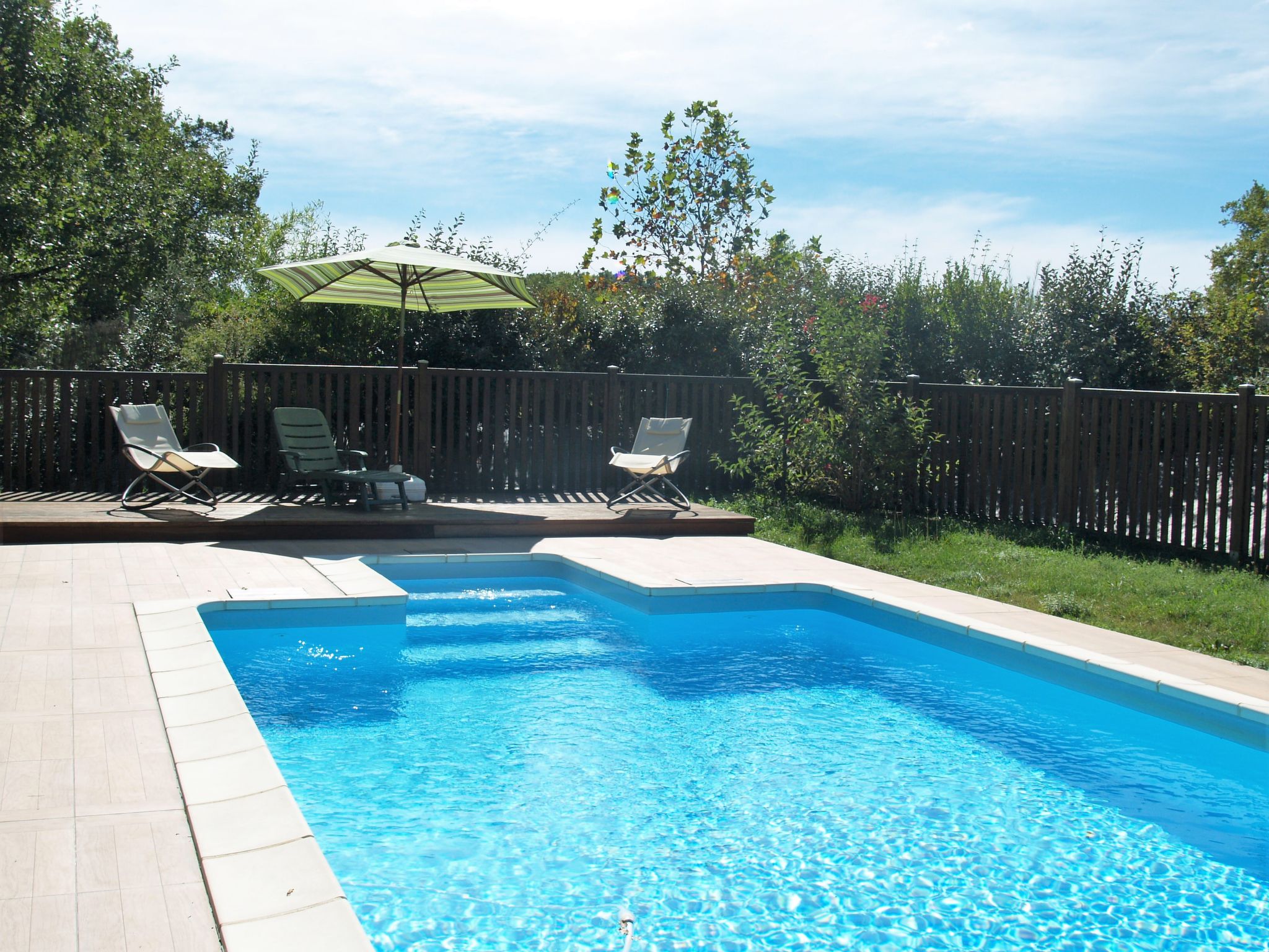 Photo 1 - Maison de 2 chambres à Loupiac avec piscine privée et terrasse