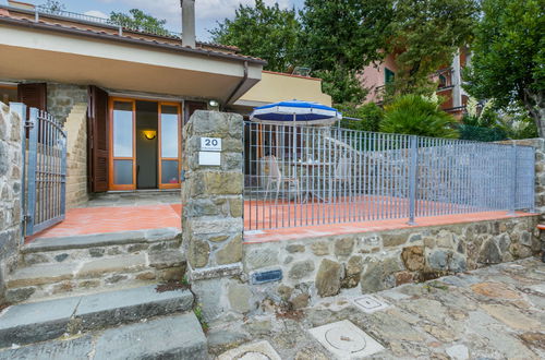 Foto 38 - Appartamento con 11 camere da letto a Lamporecchio con piscina privata e terrazza