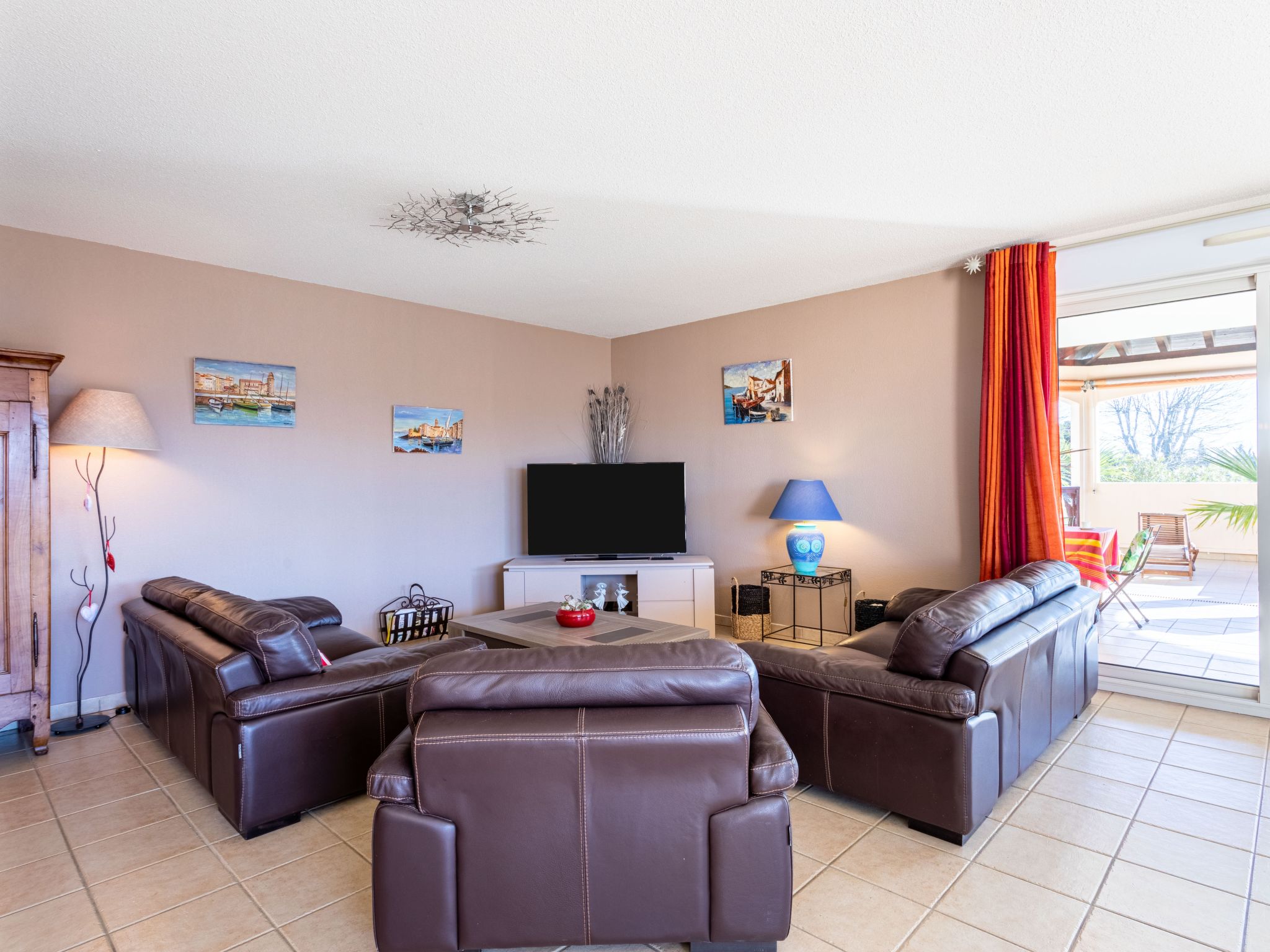 Foto 6 - Apartamento de 3 habitaciones en Saint-Cyprien con piscina y vistas al mar