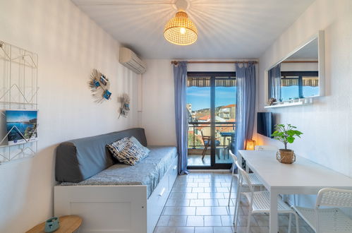 Foto 6 - Apartamento de 1 quarto em Le Lavandou com terraço