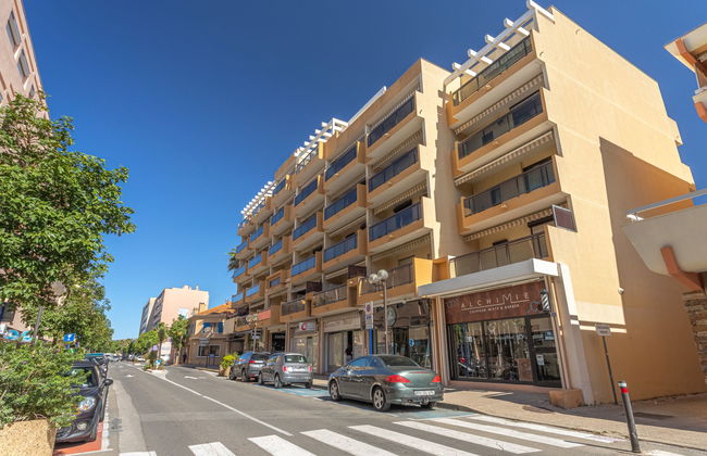 Apartamento de 1 quarto em Le Lavandou com terraço - Foto 24