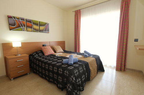 Foto 19 - Appartamento con 2 camere da letto a La Ràpita con piscina e vista mare