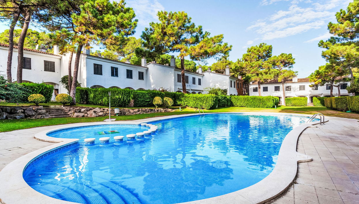 Casa con 4 camere da letto a Pals con piscina e giardino - Foto 1