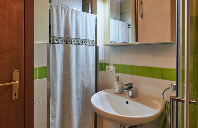 Casa de 3 quartos em Caprino Veronese com jardim e terraço - Foto 12