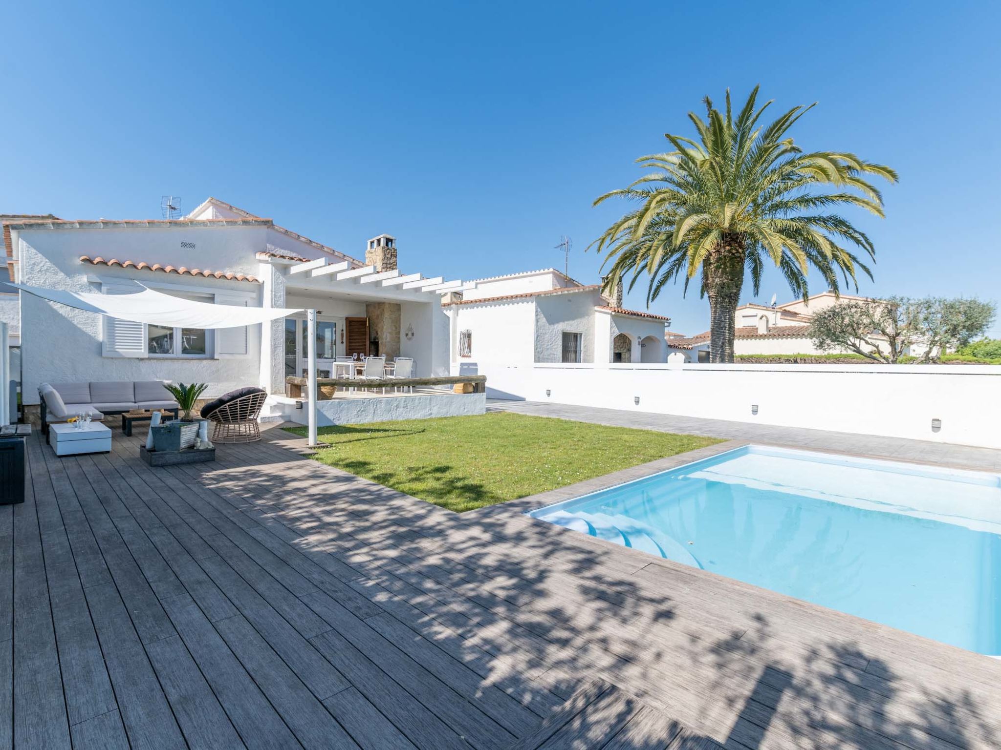 Foto 28 - Casa con 2 camere da letto a Castelló d'Empúries con piscina privata e vista mare