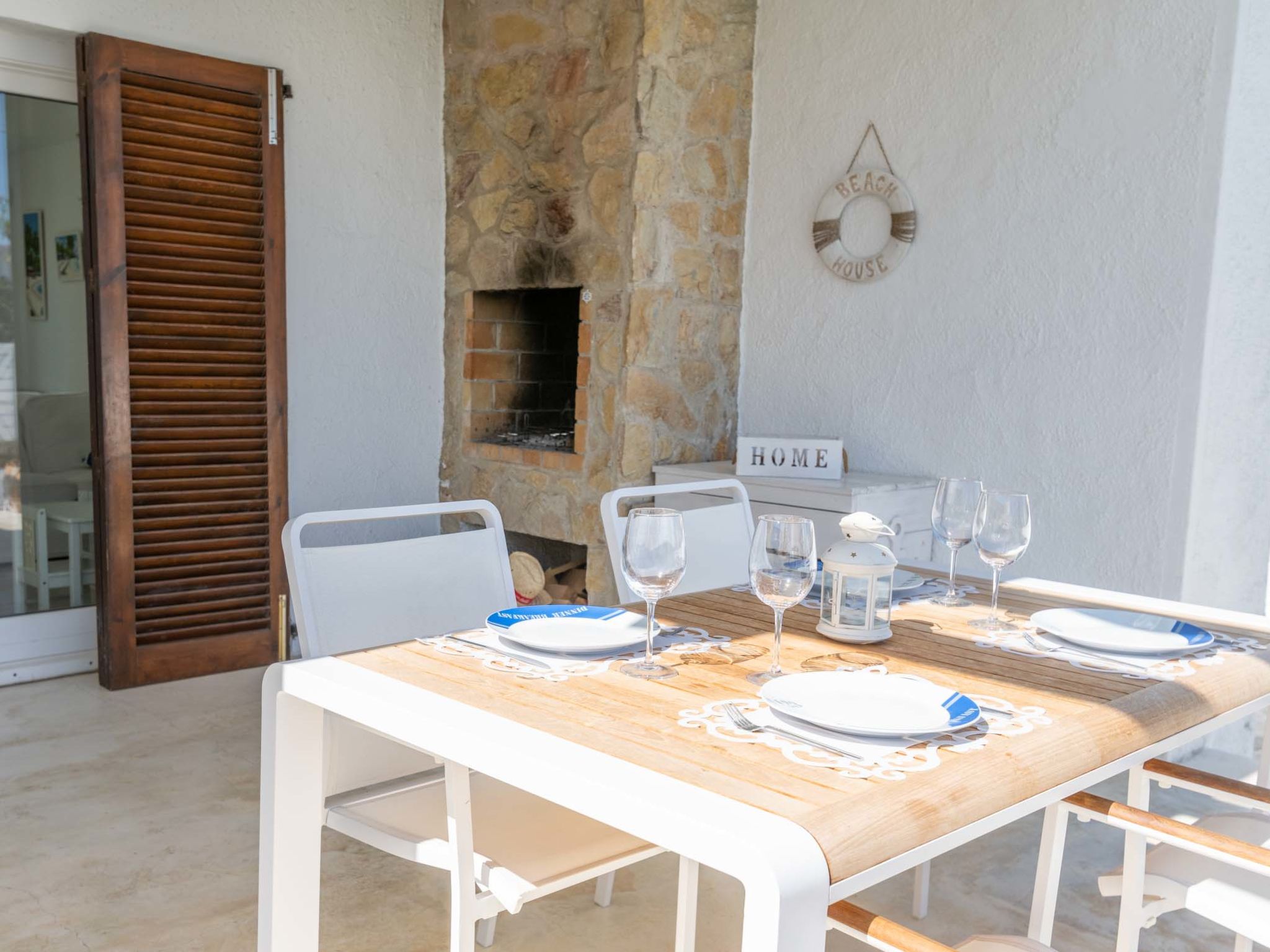 Foto 19 - Casa de 2 habitaciones en Castelló d'Empúries con piscina privada y vistas al mar