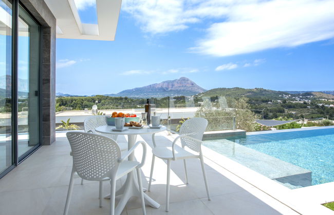 Casa de 5 quartos em Jávea com piscina privada e jardim - Foto 37