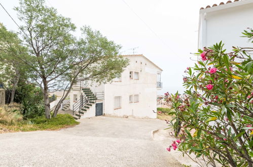 Foto 17 - Apartamento de 1 habitación en Llançà con vistas al mar