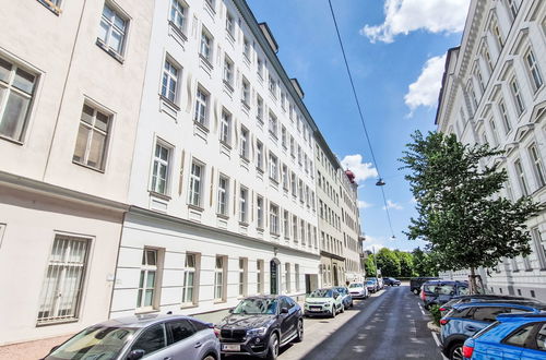 Foto 21 - Apartamento de 1 quarto em Viena com jardim e terraço