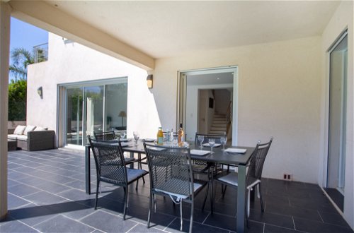 Photo 31 - 4 bedroom House in Bormes-les-Mimosas with private pool and sea view