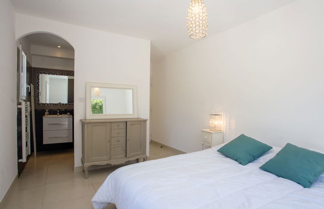 Casa con 5 camere da letto a Bormes-les-Mimosas con piscina privata e giardino - Foto 14