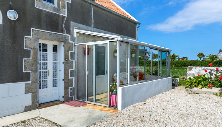 Photo 1 - Maison de 2 chambres à Plouescat avec jardin et vues à la mer