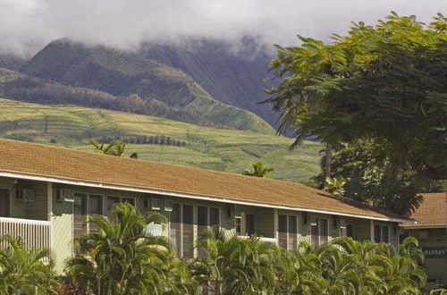 Photo 2 - Aina Nalu Lahaina by Outrigger CLOSED