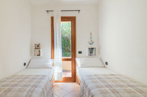 Photo 14 - 2 bedroom House in Trinità d'Agultu e Vignola with garden and sea view